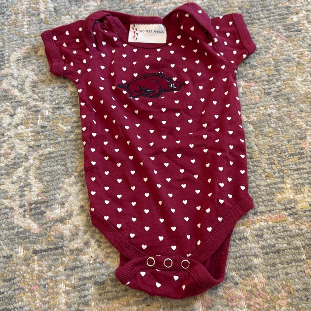 Razorback cotton onesie 6 months